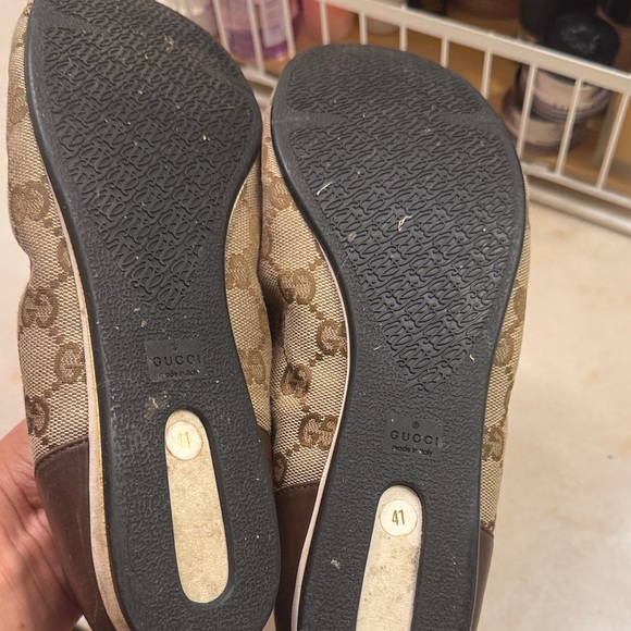 Gucci Women's Beige and Brown Loafers - Picture 7 of 9